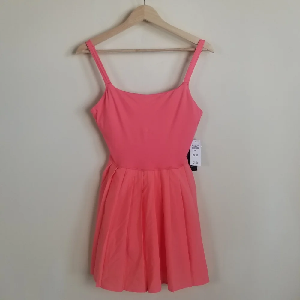 Gilly Hicks Active Pleated Dress Built-In Shorts Small NWT - Picture 3 of 10
